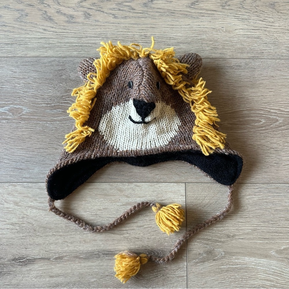 New Hand Crafted 100% Wool Knit Kids Hat Lion
